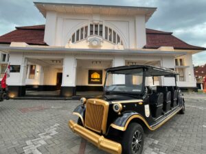 MENJELAJAH KOTA LAMA SURABAYA